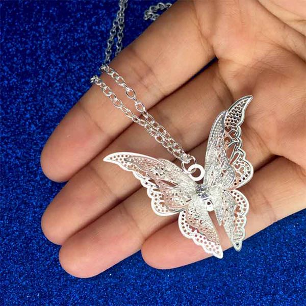 

Silver plated hollow butterfly necklace cry tal butterfly pendant with chain fa hion jewelry for women girl gift drop hip