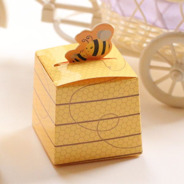 

50pcs/lot yellow bee favors candy boxes chocolate boxes baby shower birthday party favor supplies gift box party decoration