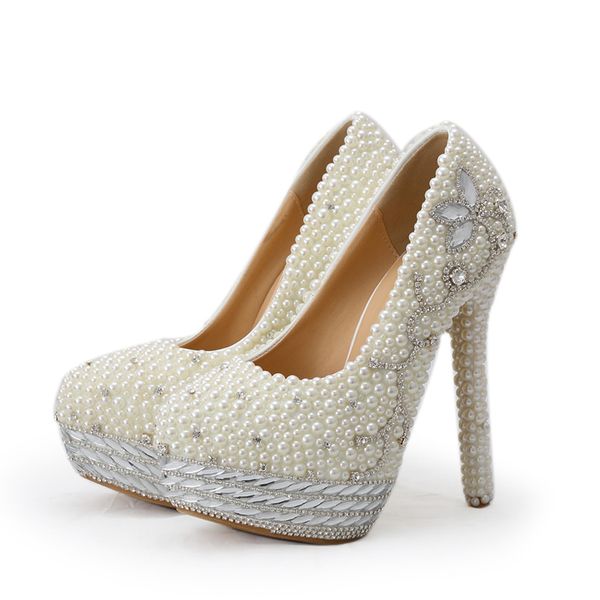 2018 Ivory Pearl Wedding Dress Shoes Luxurious Rhinestone Bride