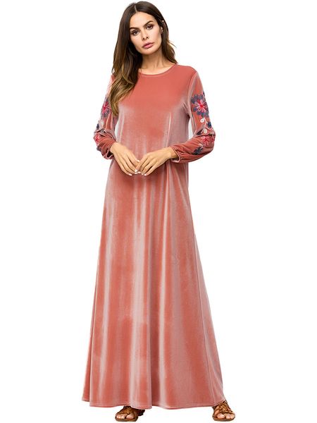 

187251 muslim women dress autumn winter 2018 embroidery south korean style tech velvet dress muslims long sleeved robe gowns plus size -4xl, Red