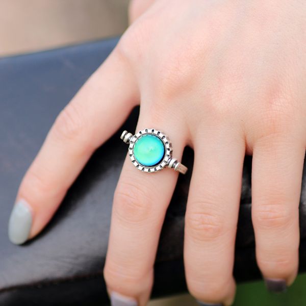 

10pcs bohemian style simple womens mood stone ring cute change color for gift size 7/8/9, Golden;silver