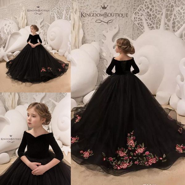 

2018 new black flower girl dre e off houlder applique ball gown half long leeve girl pageant dre cu tom made velet tulle girl gown