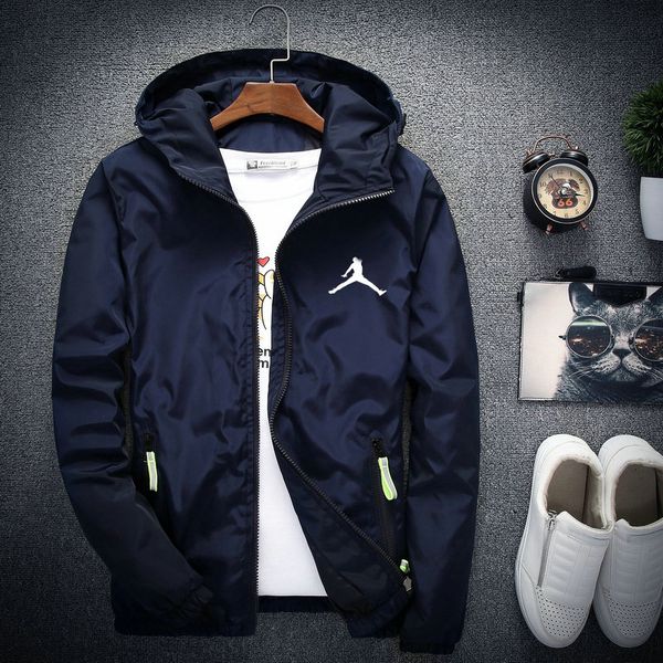 

Whole ale brand de igner jacket ba ketball running men jacket coat printed luxury men hoodie ca ual port outdoor windbreak clothing