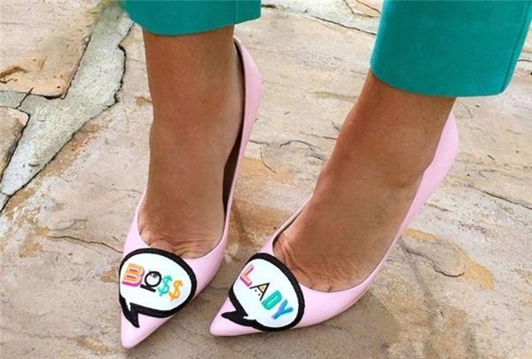 

fashion black pink thin high heels pointed toes stiletto sweet style women pumps boss lady embroider party dress shoes zapatos mujer