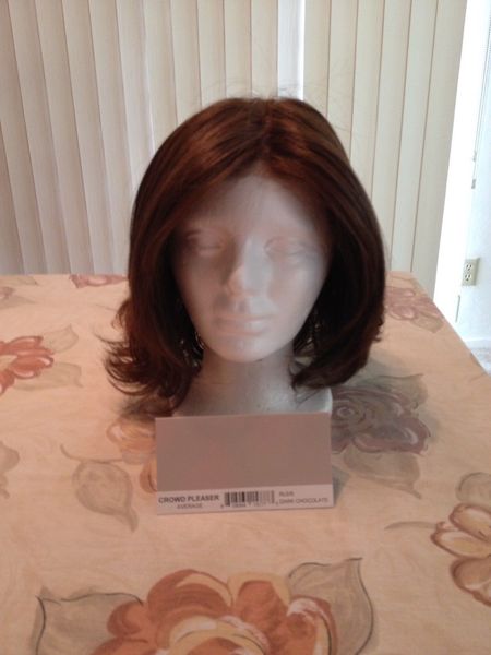 

raquel welch crowd pleaser wig rl6/8 dark chocolate, Black;brown