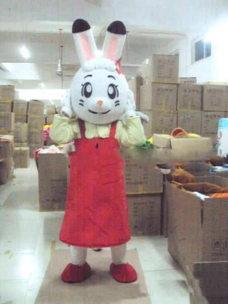 Vestito di vestito operato dall'attrezzatura di Halloween di formato adulto del costume della mascotte della peluche del coniglio di vendita calda 2018 Trasporto libero