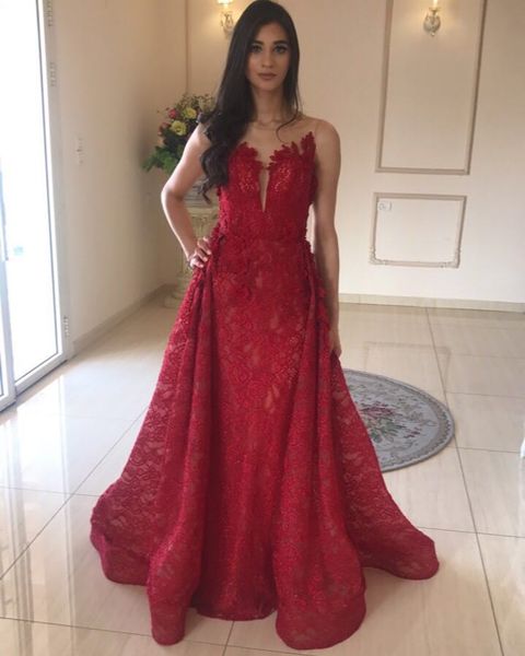 

charming overskirt lace evening dresses sheer bateau plunging neck a line prom gowns vestidos de fiesta floor length appliqued formal dress, Black;red