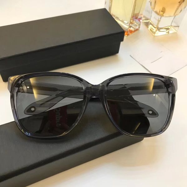 

new fashion women sunglasses 7074 men sunglasses simple and generous men sun glasses outdoor uv400 protection eyewear with case, White;black