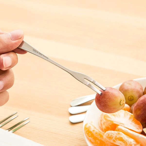 

wholesale-2016 stainless steel fruit fork korea fruit fork cutlery sign small 5pcs