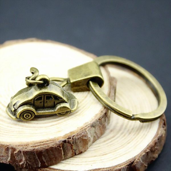 

6 pieces key chain women key rings couple keychain for keys 3d car 23x15mm, Slivery;golden