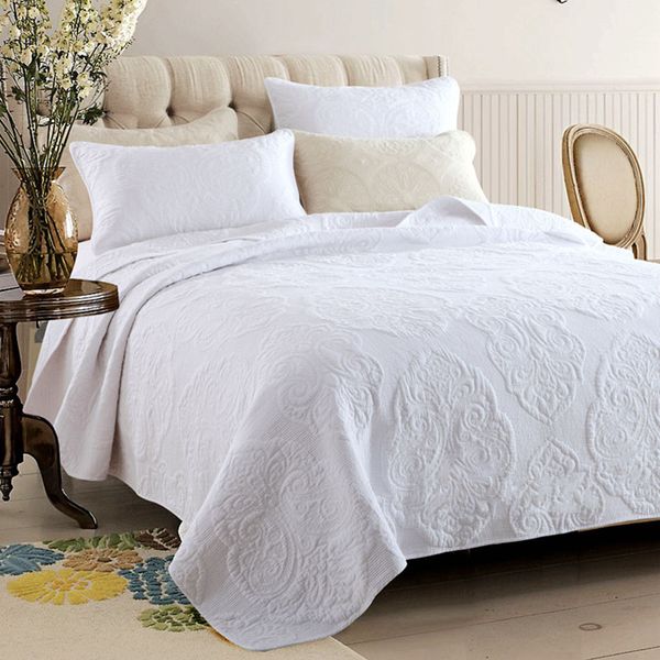 Embroidered Bedspread Quilt Set 3pcs Coverlets Cotton Quilts
