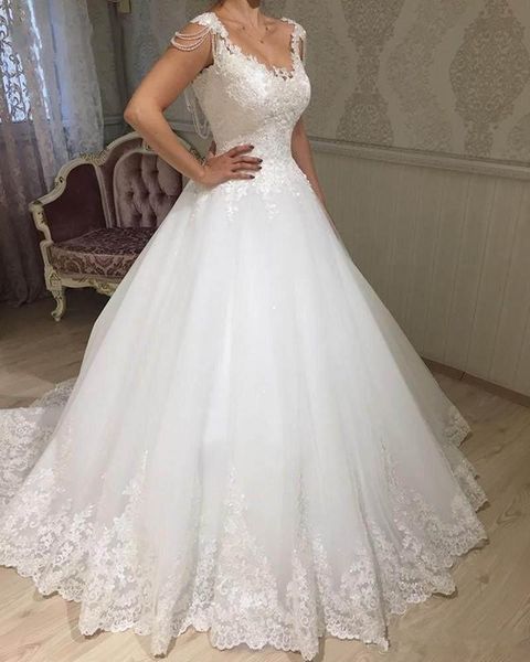 

charming princess tulle wedding dresses 2019 selling new custom made court train beaded applique backless a-line lace bridal gowns w910, White