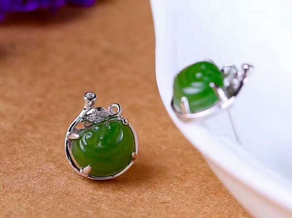 

hetian biyu silver inlay new ruyi earrings j41#, Golden;silver