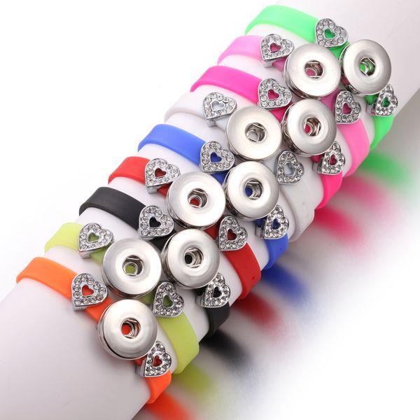 

100 pcs mix color wholesale jewelry candy women kids children stainless steel love charms snap button 1 usd silicone diy bracelet, Golden;silver