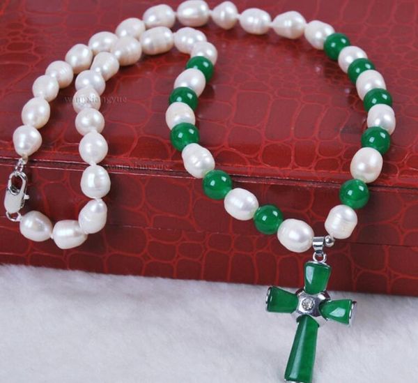 новый стиль горячей продажи * рис Белый Akoya культивированный жемчуг / зеленый камень крест кулон (25X35MM) ожерелье мода свадьба ювелирные изделия