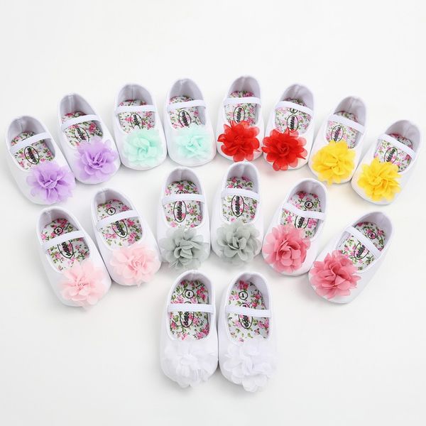 

spring / autumn infant baby shoes moccasins newborn girls booties for newborn 3 color available 0-18 months