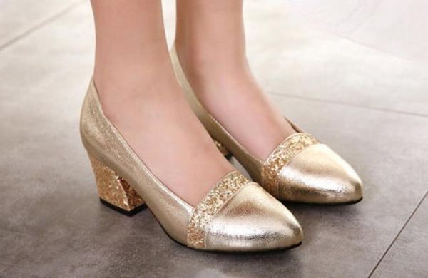 

send 2018 new style coarse heel wedding shoes women middle heel single shoes, Black