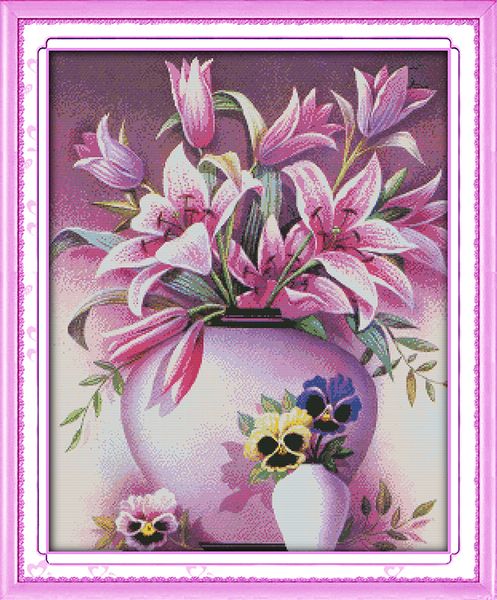Dipinti decori vaso di fiori di giglio rosa, ricamo a punto croce fatto a mano Set di cucito contato stampa su tela DMC 14CT / 11CT