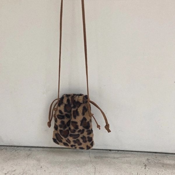 

leopard plush bucket bag fashion women shoulder messenger phone coin bags vintage totes crossbody bag flap purse