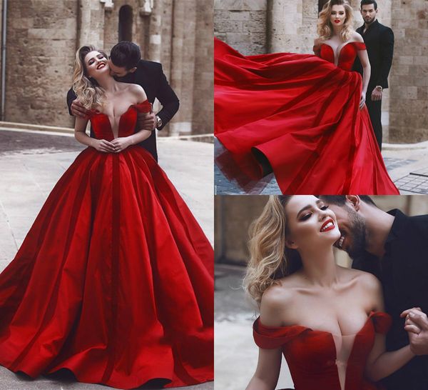 Glamorous Prom Dresses Off The Shoulder A Line Satin Sweep Train Abiti da Celebrity Red Carpet Sexy Dubai Arab Occasioni Occasioni Speciali