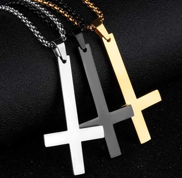 Wählen Sie Silber, Gold und Schwarz. Modekreuz des Heiligen Petrus. Umgedrehtes Kreuz-Anhänger. Edelstahl. Katholische Halskette. Box. Rolo-Kette, 3 mm, 61 cm.