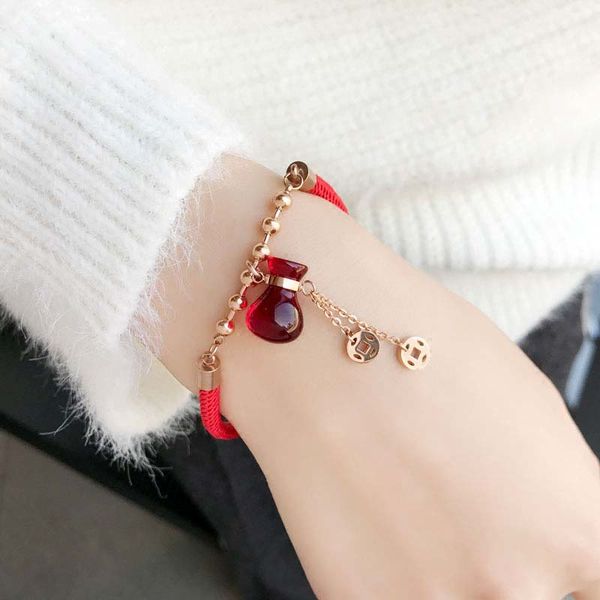 

european red rope bracelet female korean version of simple personality confidante fresh rope fashion gifts leisure jewelry, Golden;silver