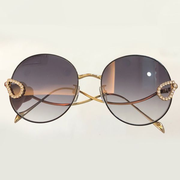 

women new oversize round sunglasses female fashion summer style big size frame mirror sunglasses female oculos uv400 with original box, White;black