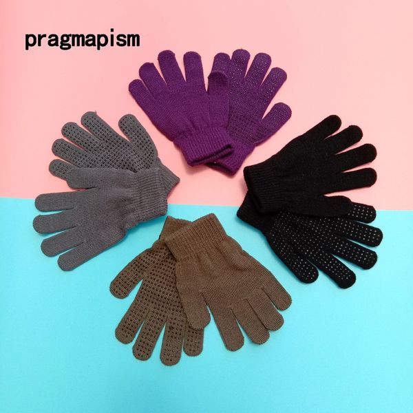 

4 colors pearl rubber antiskid knitted magic warm non-slip gloves silicone protective gloves man woman fashion, Blue;gray