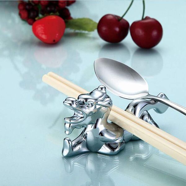 

fashion dragon shape metal portable dining chopstick holder rest decorations &crafts for table knife and forks holder qw8475