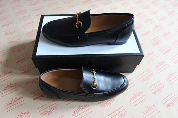 

NEW Man Designer black loafers Slim shape real leather designer shoes driving loafers princetown Horsebit red green stripes bee