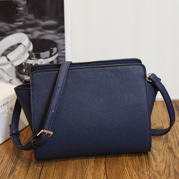 

Leather women me enger cro body houlder bag 2018 brand fa hion luxury de igner bag hipping