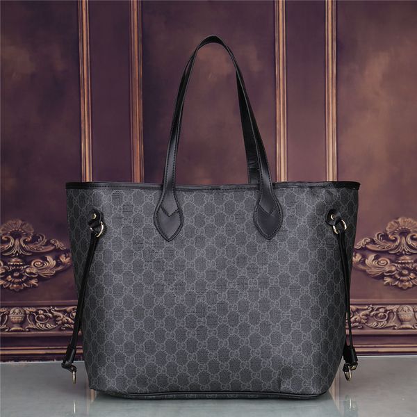 

g202 family bag women 2019 spring and summer new fashion shoulder diagonal portable small package chain bee pearl bag handbags