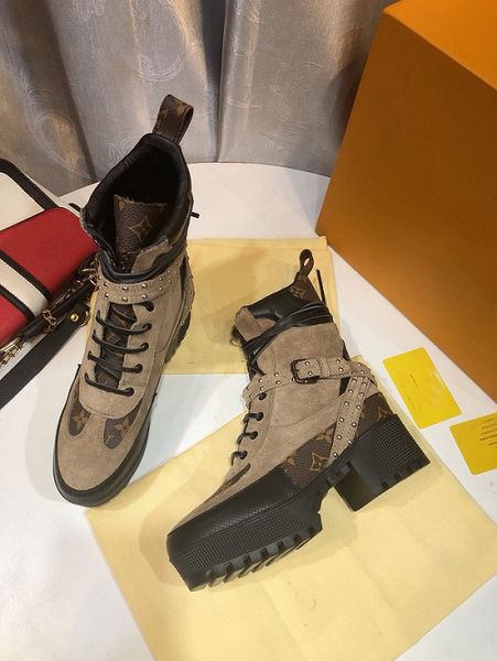 

(with box+dust bag )Laureate Platform Desert Boot 1A41Qd 1A43Lp Black Heart Boots Overcloud Platform Desert Boot Luxury Brand Martin Boots
