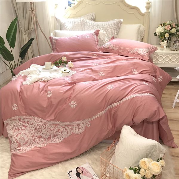 Hot Sale Luxury Lace Wedding Bedding Set European Style Elegant