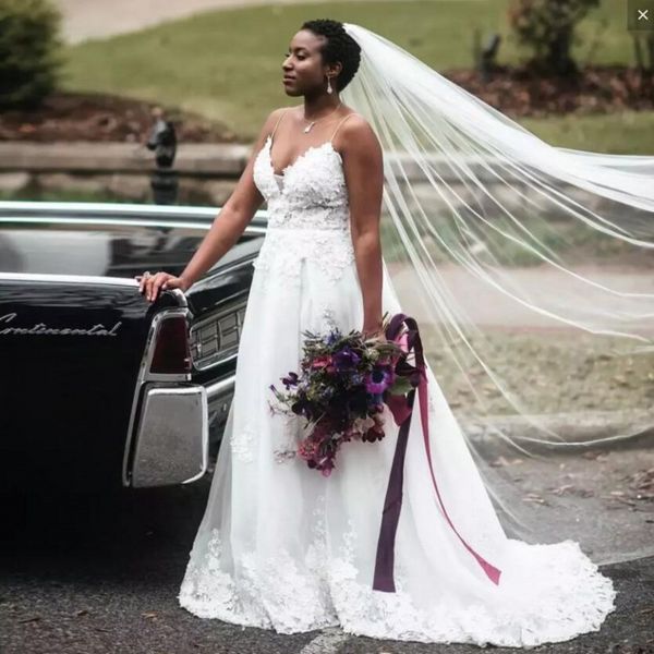 

simple plus size wedding dresses saudi african wear spaghetti straps lace appliques beach wedding dress count train handmade bridal gowns, White