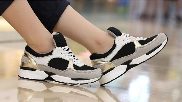 

new fashion women/girl flat leather shoes brand casual shoes selling, Black