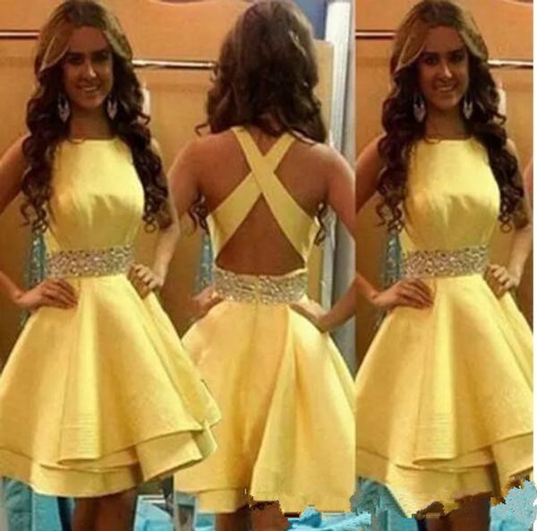 2019 giallo moda abito da ballo gioiello vita che borda backless striscia incrociata macchia corta Abiti da ritorno a casa Abiti da ragazza su misura per la laurea