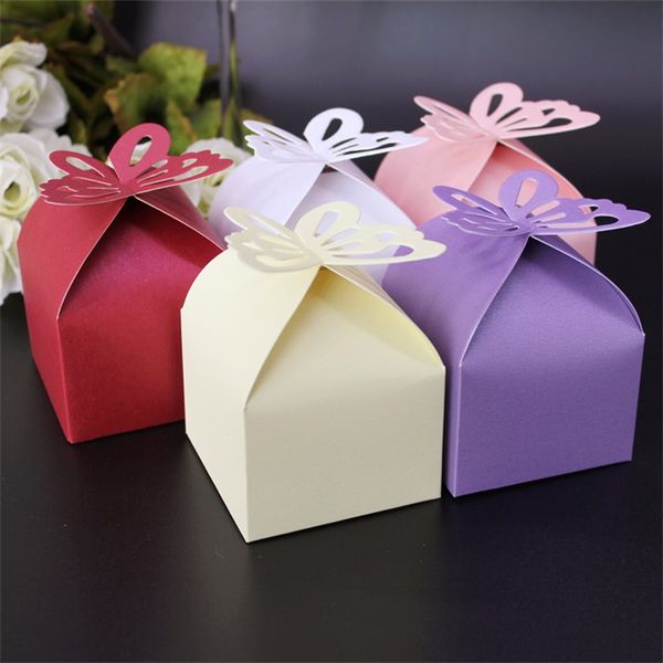 Farfalla Scava fuori Design Candy Box Scatole regalo per cerimonia di nozze per feste Forniture per feste Vendita calda 0 15hb ff