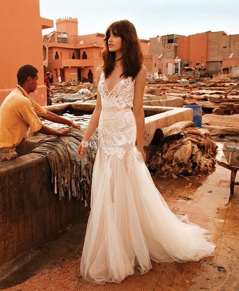 

illusion bodice bohemian mermaid wedding dresses 2018 new backless bridal lace appliqued chapel train wedding gowns 2019 vestidos de novia, White
