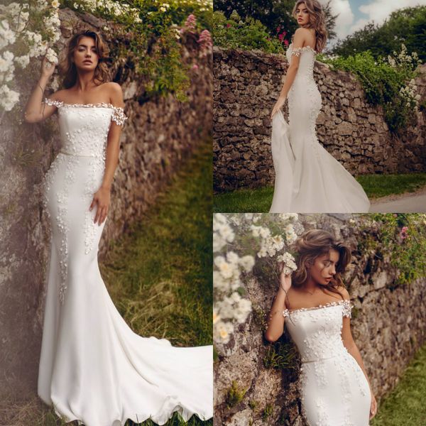 

2019 mermaid wedding dresses off the shoulder satin sweep train 3d floral appliques plus size wedding dress garden autumn bridal gowns, White