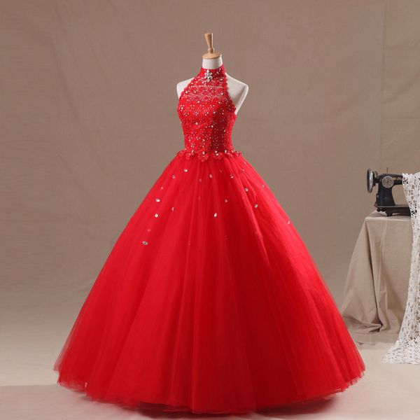 2018 Nuova vendita calda Halter Red Quinceanera Abiti per 15 anni Lace Up Sweet 16 Prom Party Prom Gown