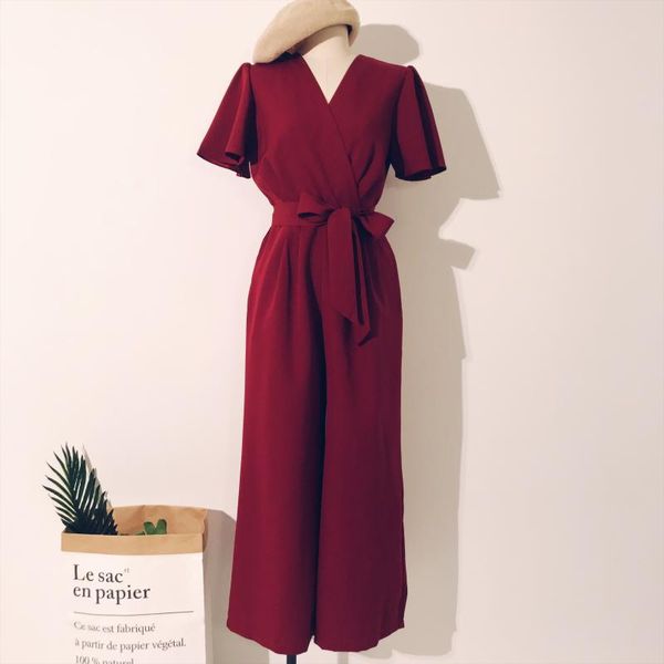 

2018 new fashion women jumpsuits solid color v-neck trumpet sleeves rompers high waist lace retro, Black;white