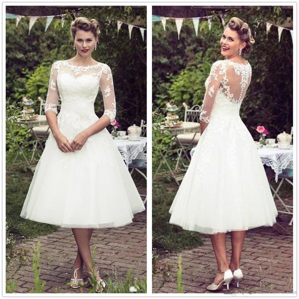 Vintage 50's Style Short Wedding Gown Half Sleeves Tulle Lace Applique Tea Length Bridal Wedding Gowns With Buttons Country