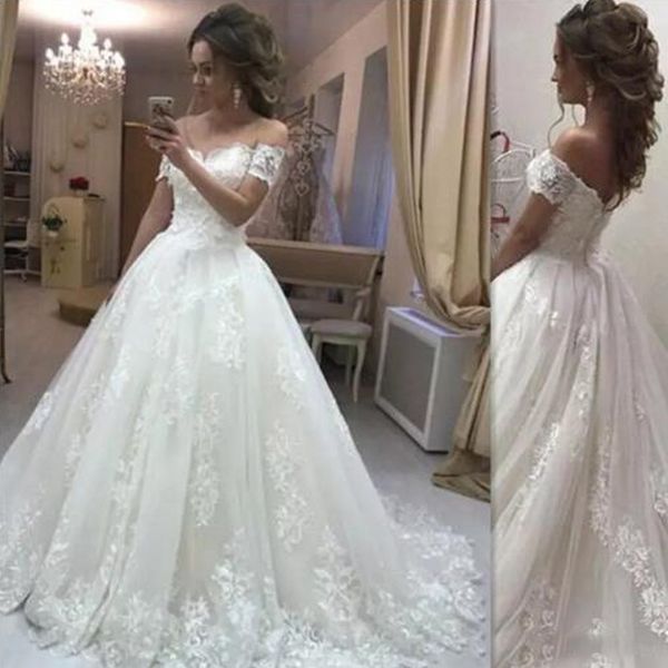 

Ѭана ил аѬинне вадебне пла плеа коѬокие Ѭђкава кѬђжева апплика, White