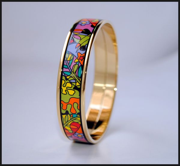 

classic 18k gold-plated dream garden series enamel bangle for woman bracelets bangles width: 15 mm fashion jewelry bangle, Golden;silver