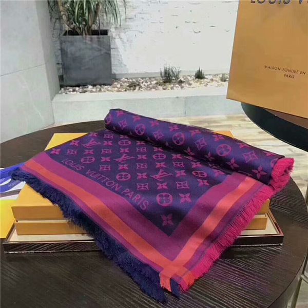 

High quality woolen scarf fashion Paris fashion show fashion brand scarf latest design large size 140*140 triangle scarf