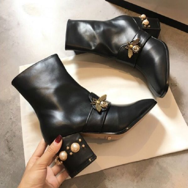 

Botas vic990