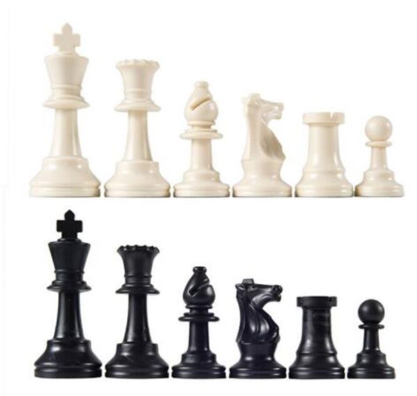

32pcs/set medieval chess pieces/plastic complete chessmen international word chess game entertainment black&white 64mm high quality