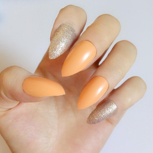 

24pcs glitter gold fake nail tips shiny orange short stiletto nails acrylic false nails diy manicure tools z189, Red;gold