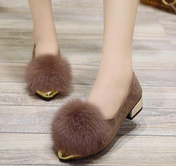 

send 2018 autumn new style pointed end coarse heel women's fashion hair ball middle heel suede shoes, Black